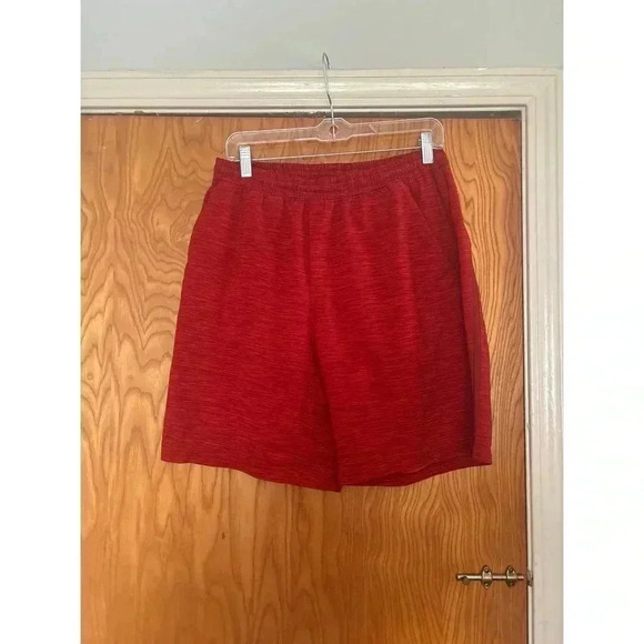 Lululemon Pace Breaker Short Size Large - Picture 6 of 8